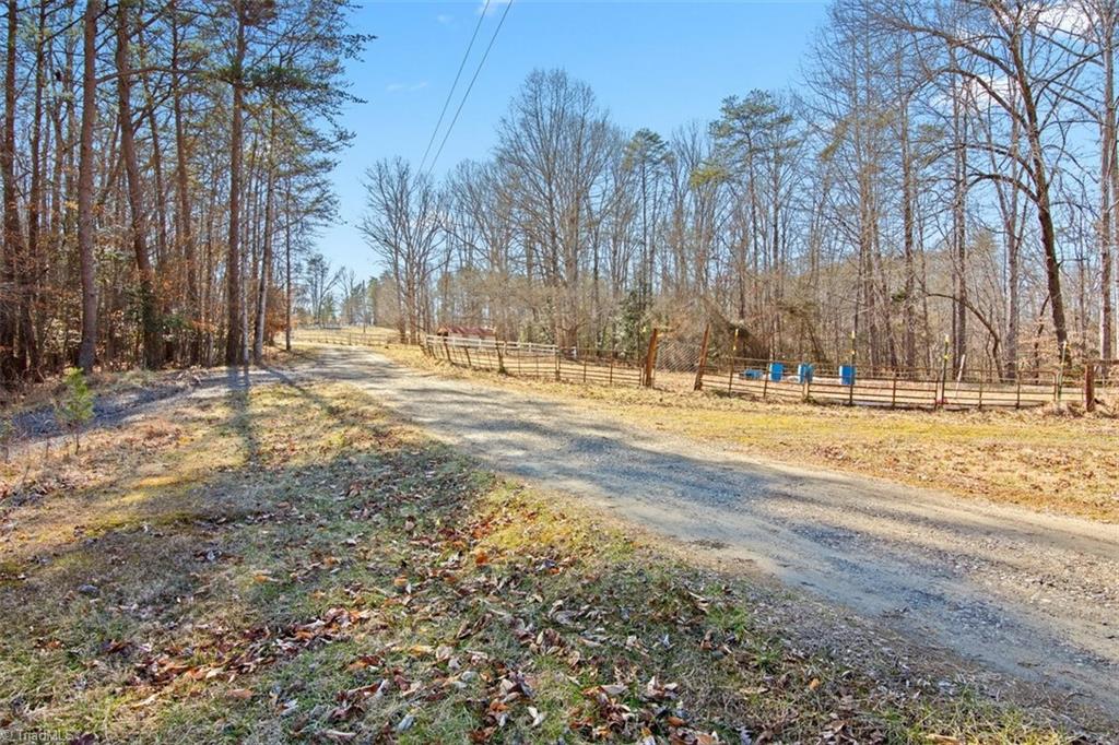 153 S River Lane Property Photo 5