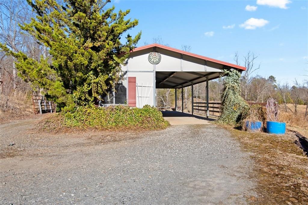 153 S River Lane Property Photo 29