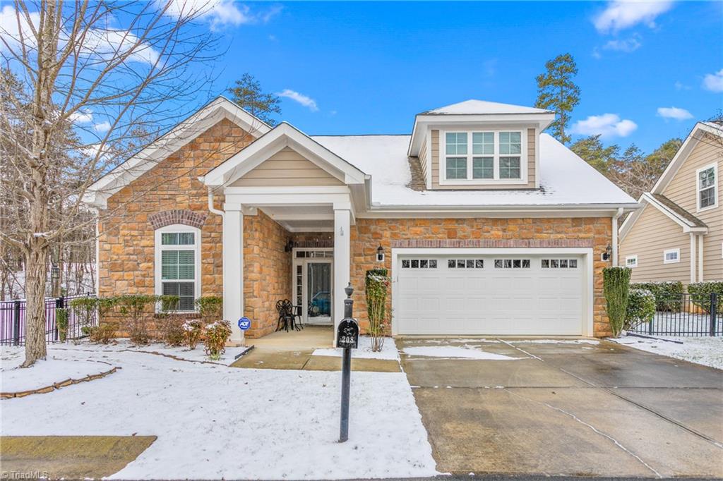 208 Abigail Lane Property Photo