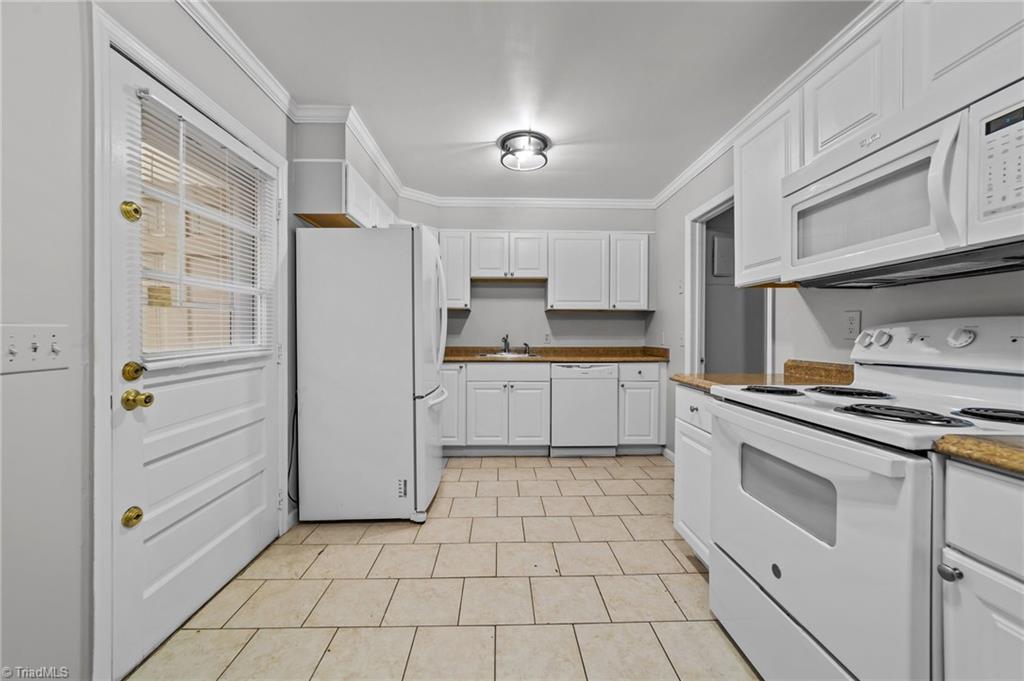 608 Vineyard Park Court Property Photo
