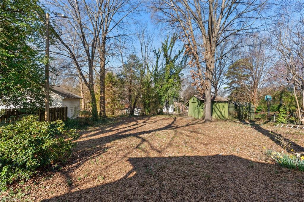 1212 Miller Street Property Photo 22