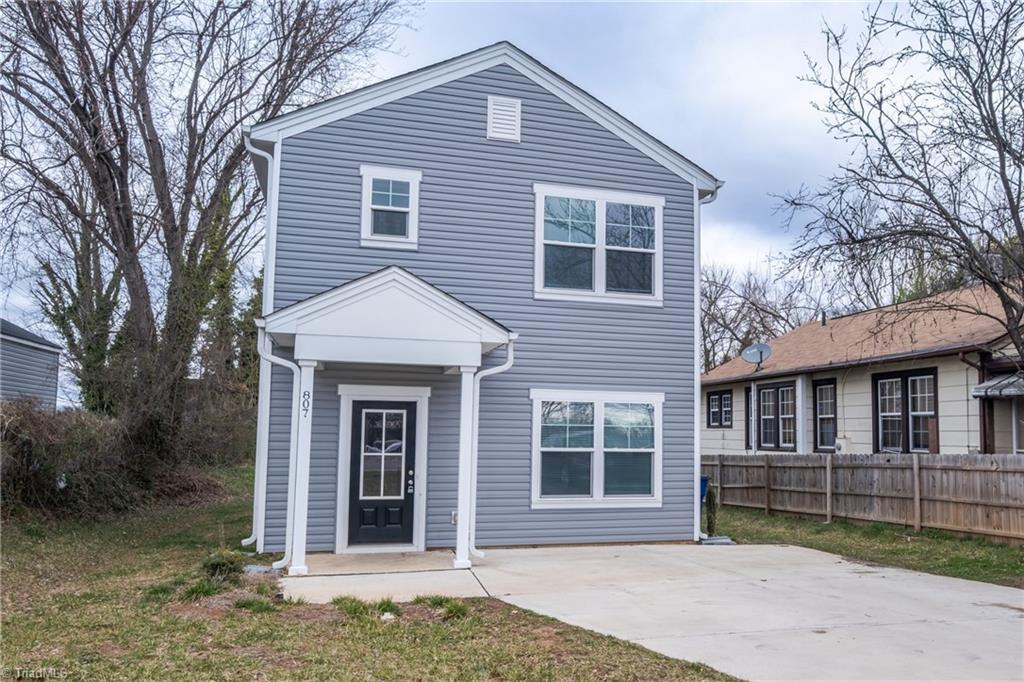 807 Akron Drive Property Photo