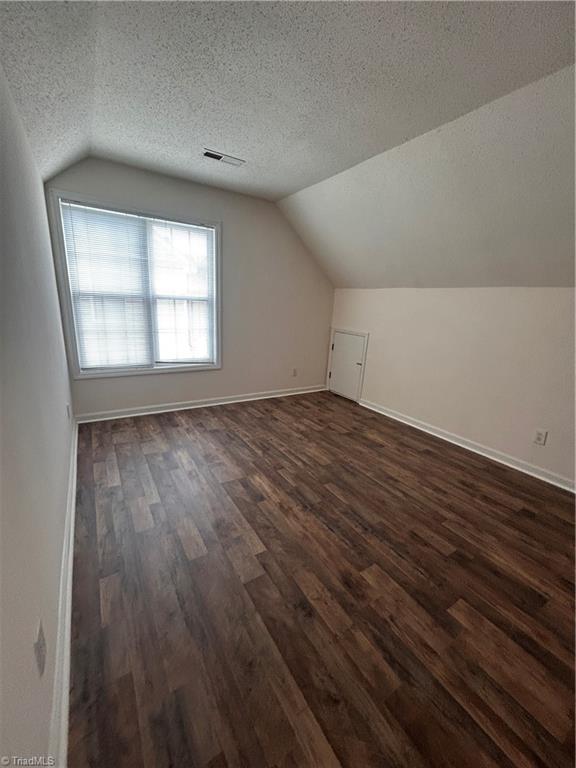 4902 Heritage Woods Court Property Photo 16