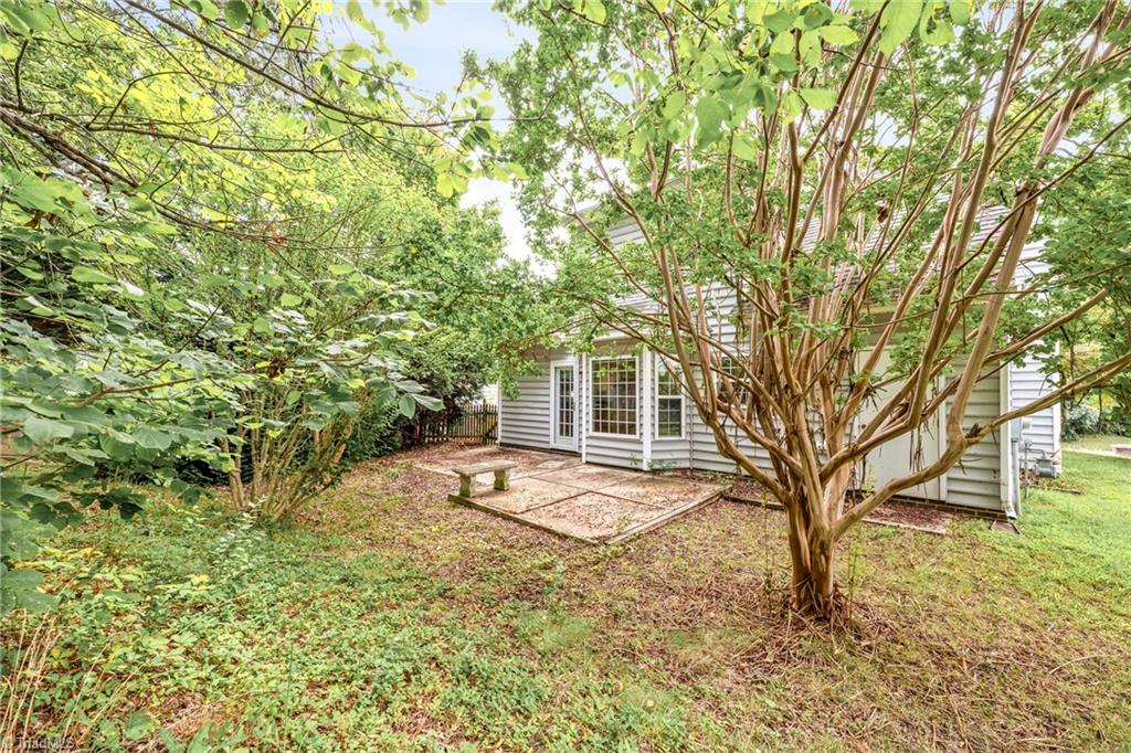 4902 Heritage Woods Court Property Photo 25