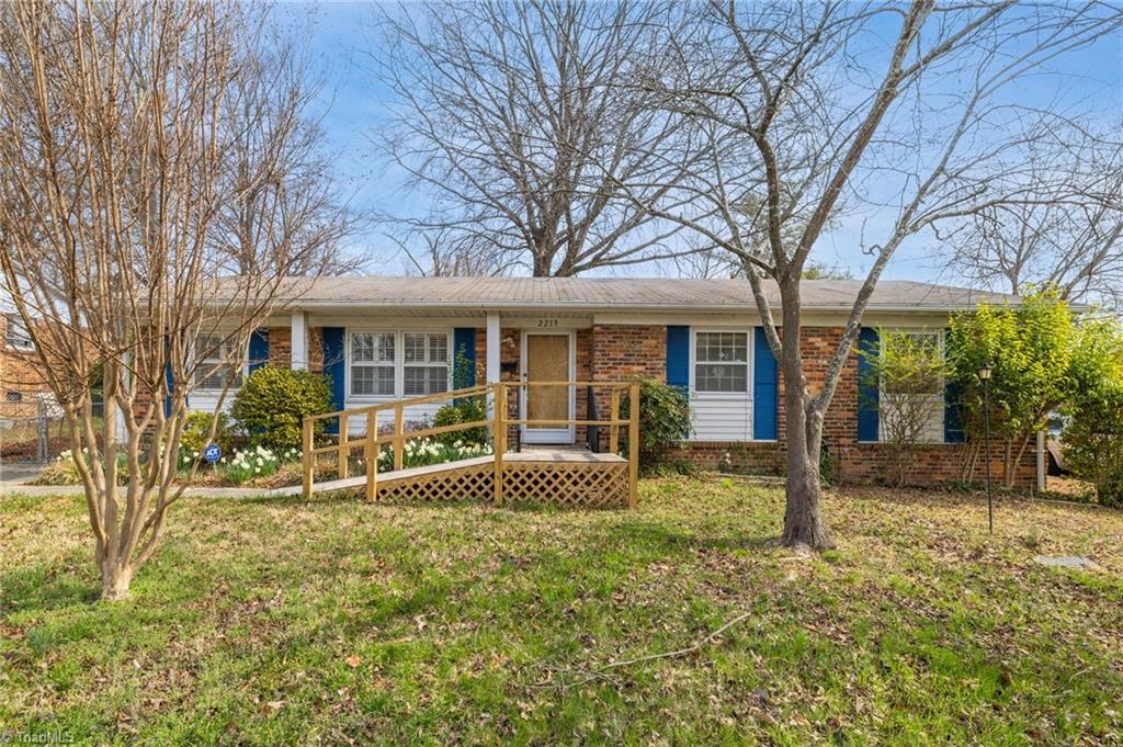 Smith Real Estate Listings Main Image