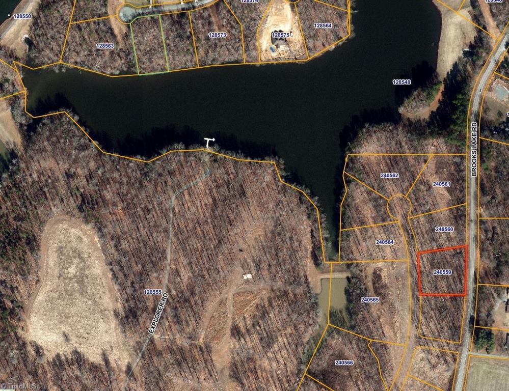 8006 Duck Pond Court Property Photo