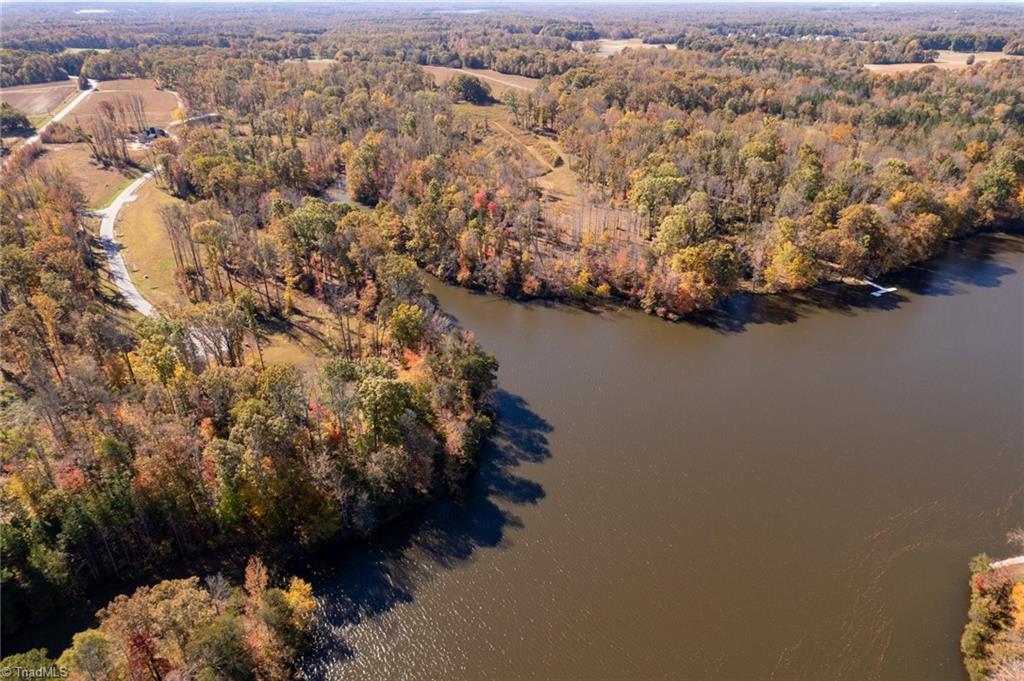7913 Duck Pond Court Property Photo 6