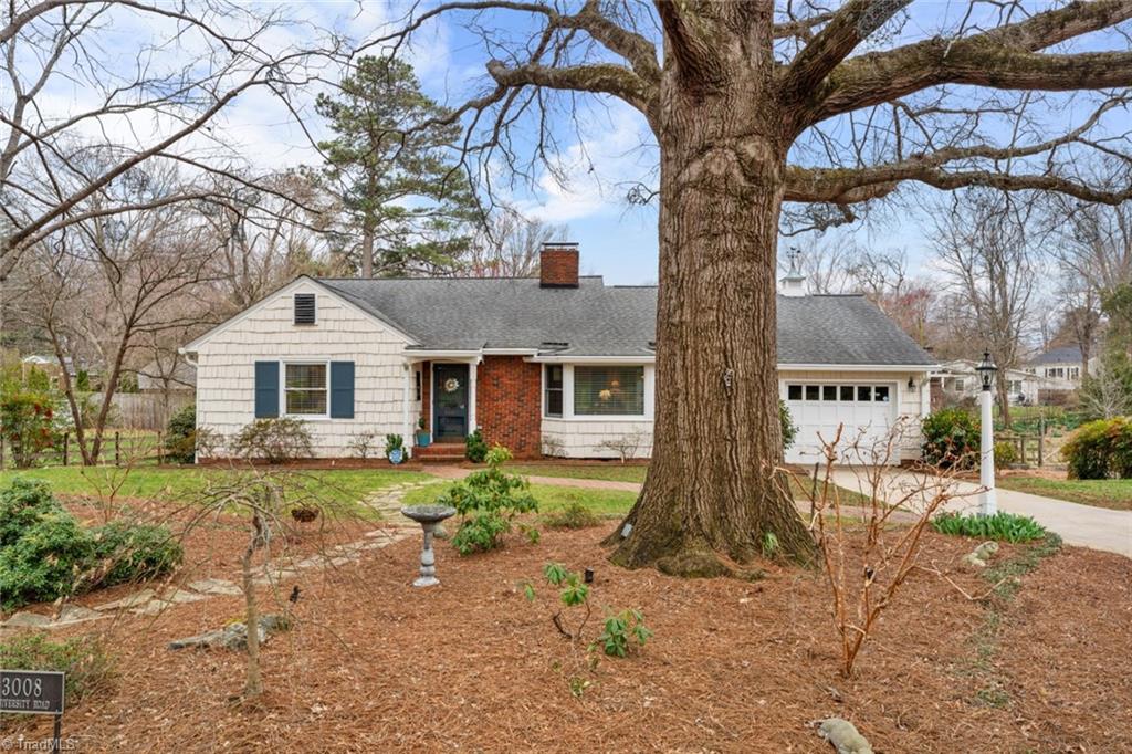 3008 University Road Property Photo