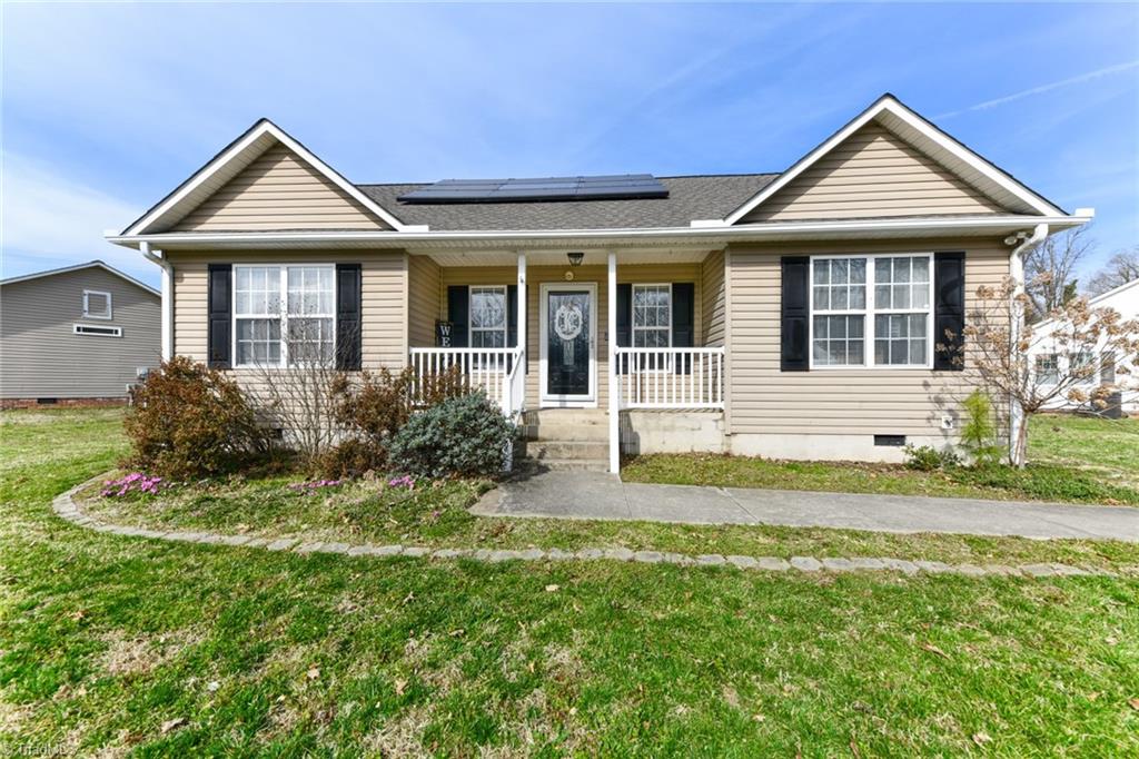 144 Falling Creek Drive Property Photo