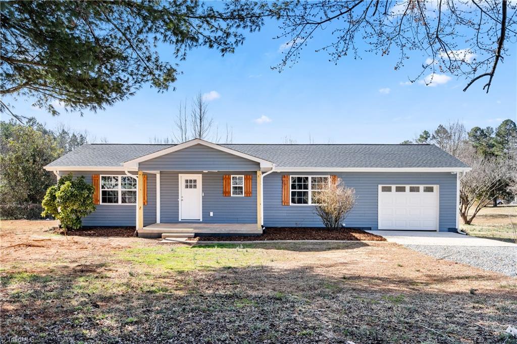179 Stephens Lane Property Photo
