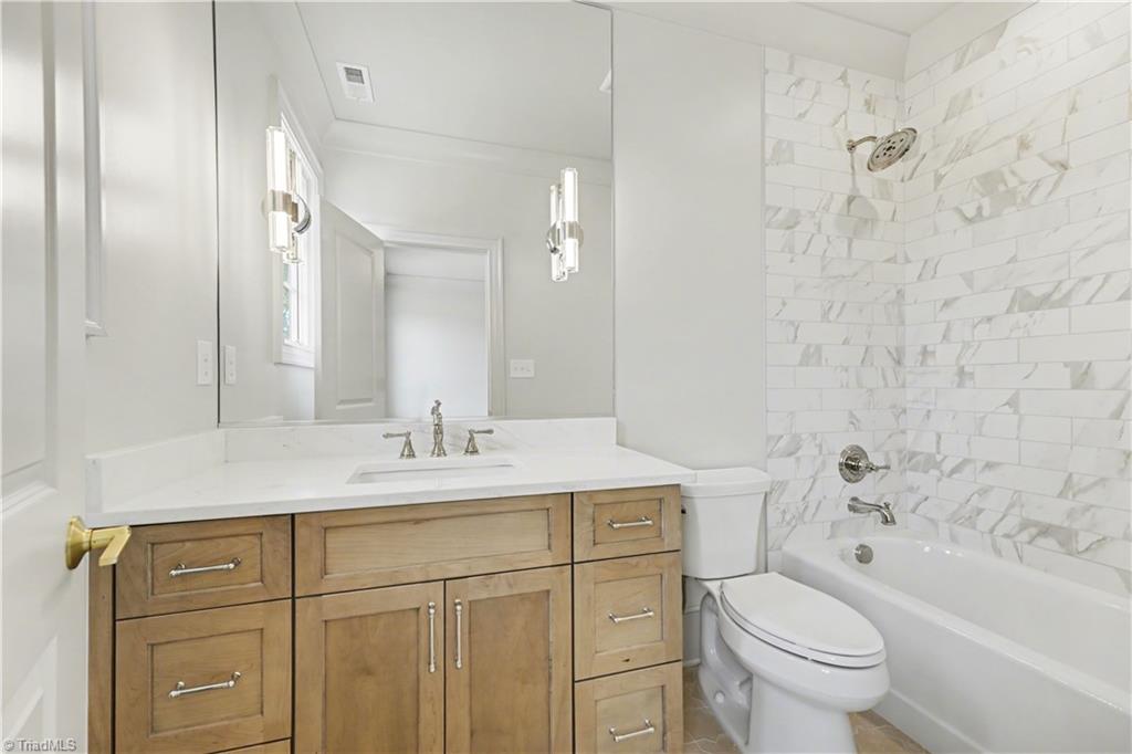 7126 Lion's Gate Drive Property Photo 17