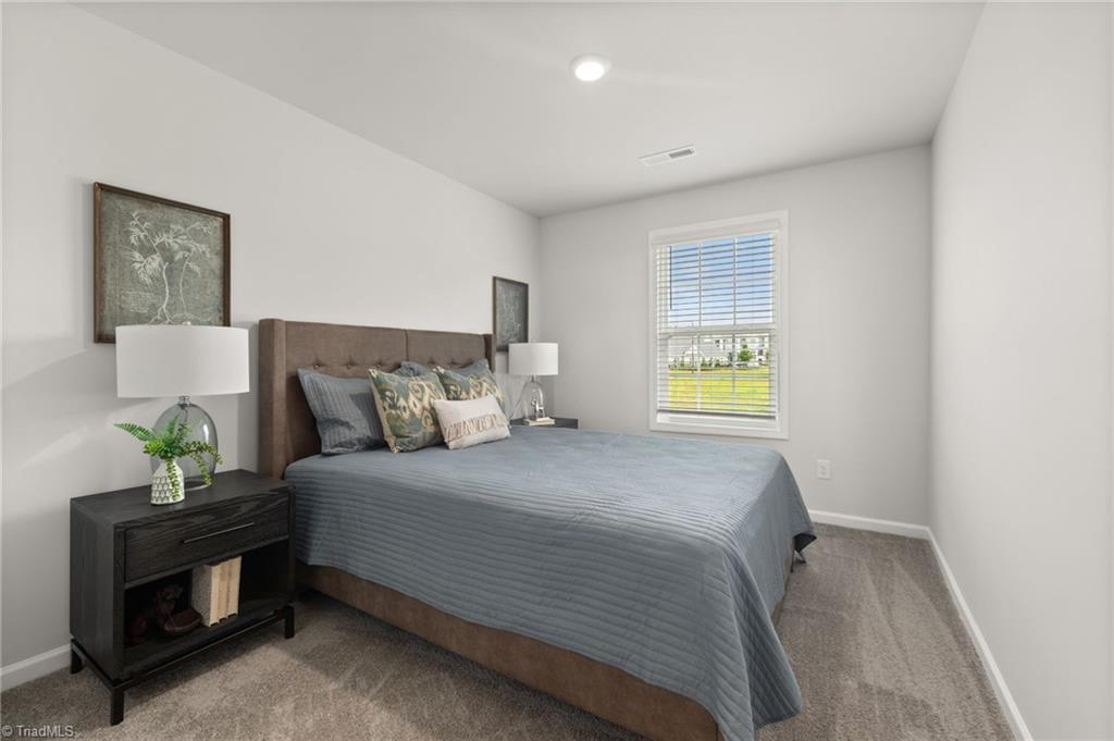 1729 University Drive # D1 Property Photo 11