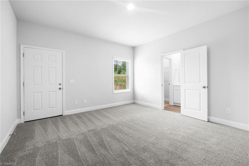 1729 University Drive # D1 Property Photo 22