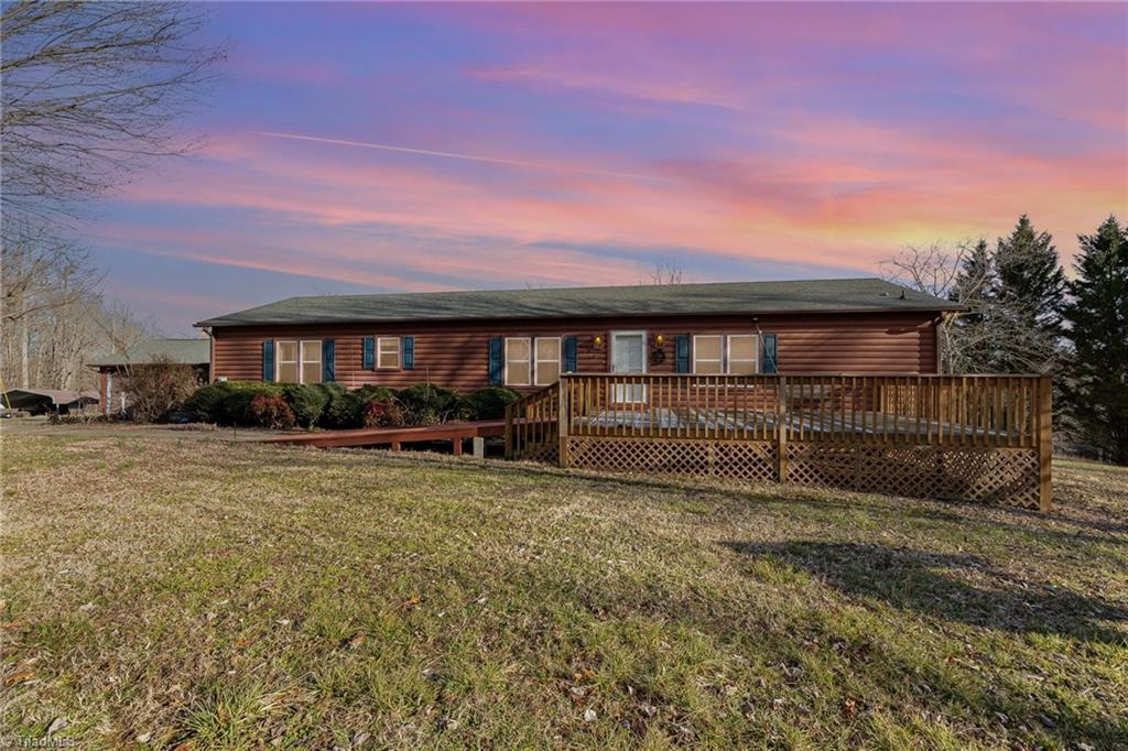 2136 Larae Lane Property Photo