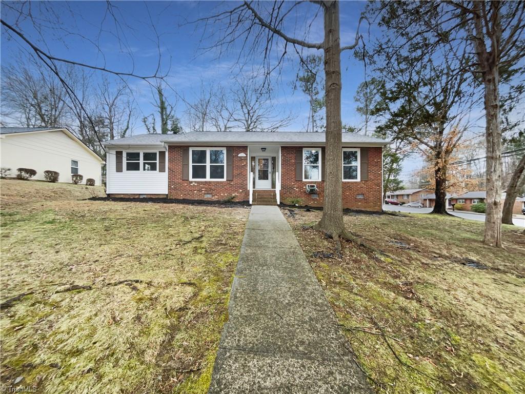 1600 Stoneybrook Drive Property Photo