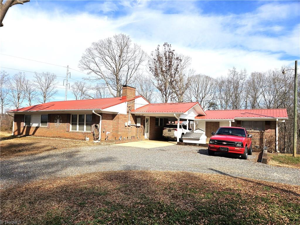2015 Quaker Church Road Property Photo