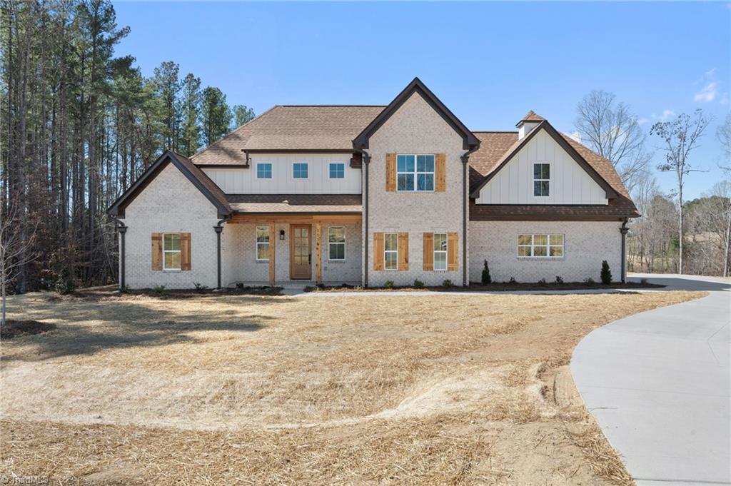 1055 Medinah Drive Property Photo 1