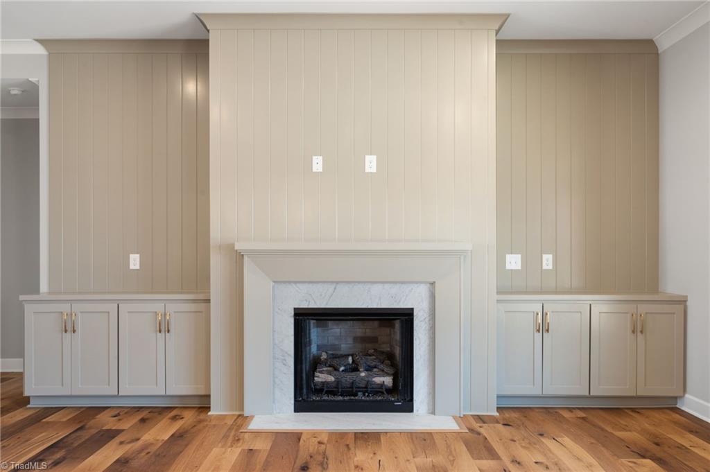 1055 Medinah Drive Property Photo 8
