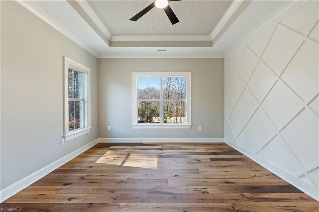 1055 Medinah Drive Property Photo 15