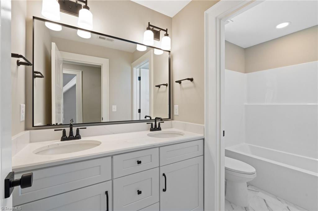 1055 Medinah Drive Property Photo 34