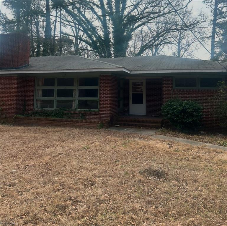 329 Vance Street Property Photo