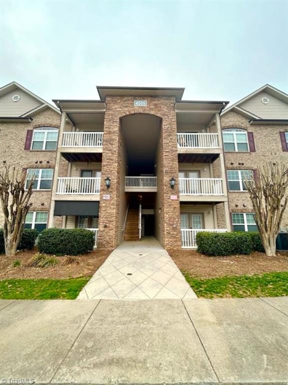4505 Old Battleground Road # 207 Property Photo