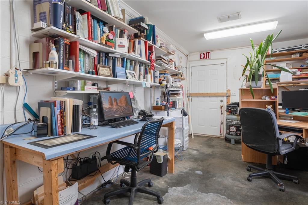 1020 Alamo Drive Property Photo 14