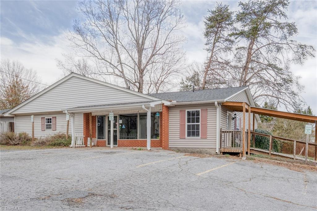 1020 Alamo Drive Property Photo 18