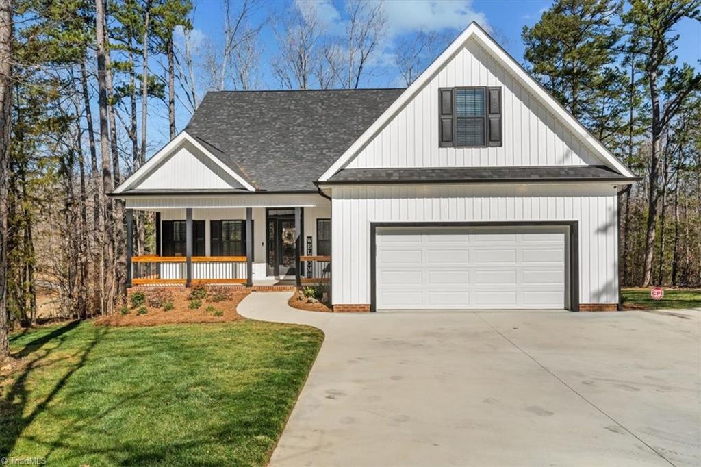 2408 Fox Ridge Road Property Photo