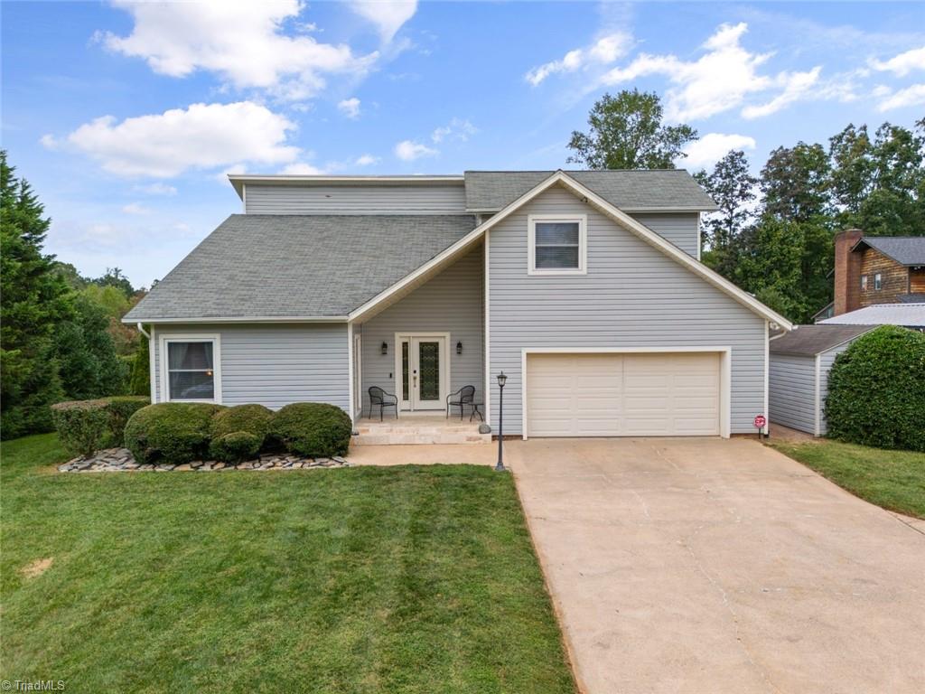9068 Leisure Point Lane Property Photo
