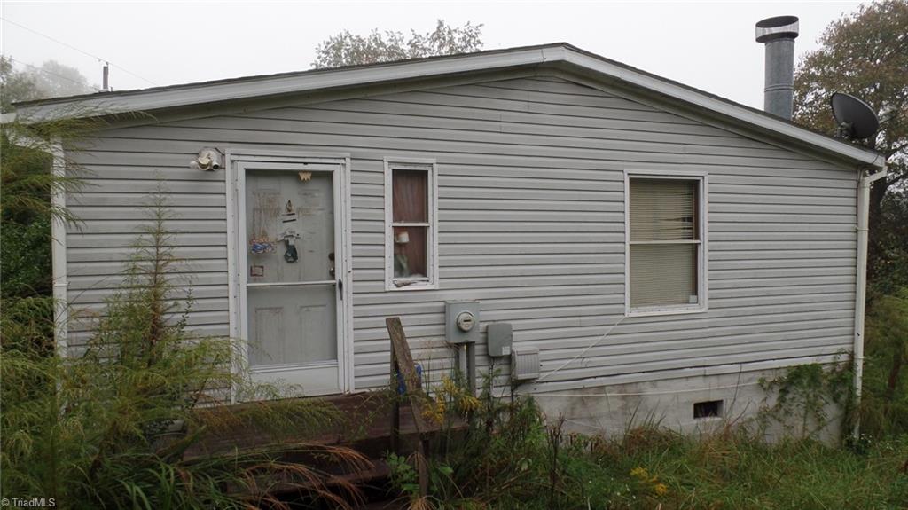 628 Maple Grove Church Road Property Photo