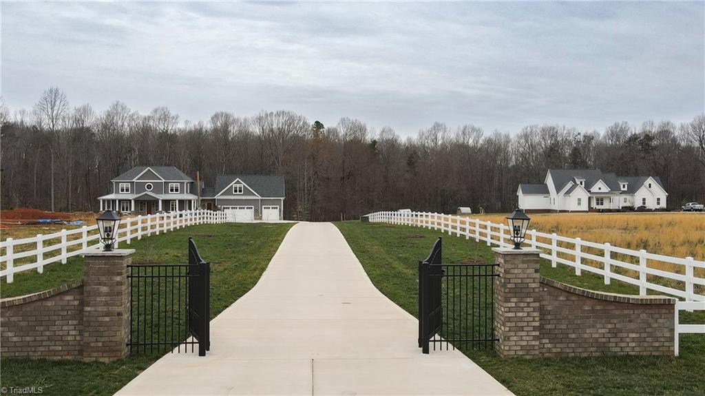 3991 Bellemont Mount Hermon Road Property Photo 2