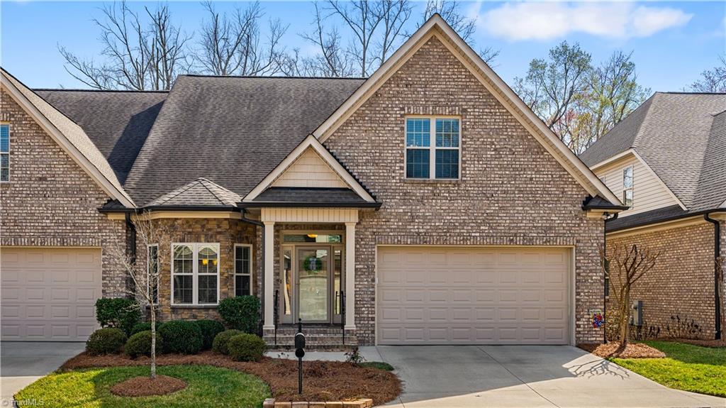 207 Jordan Crossing Avenue Property Photo