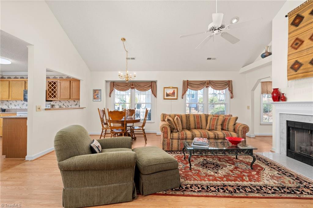 11 Cedar Knoll Drive Property Photo 5