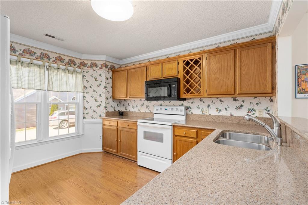 11 Cedar Knoll Drive Property Photo 9
