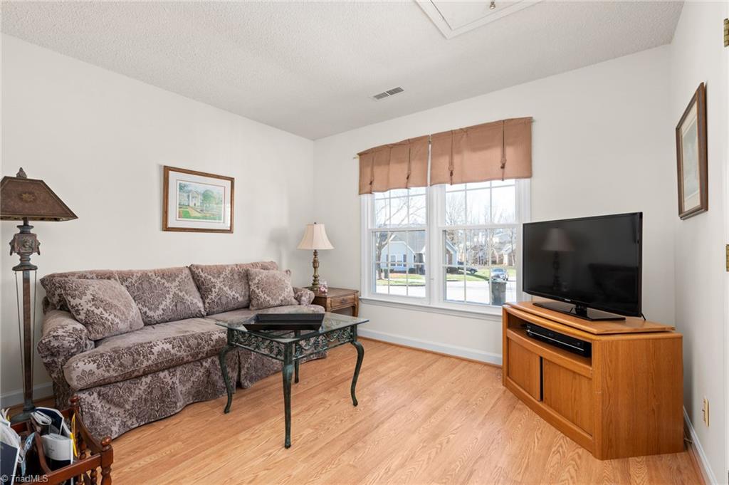 11 Cedar Knoll Drive Property Photo 18