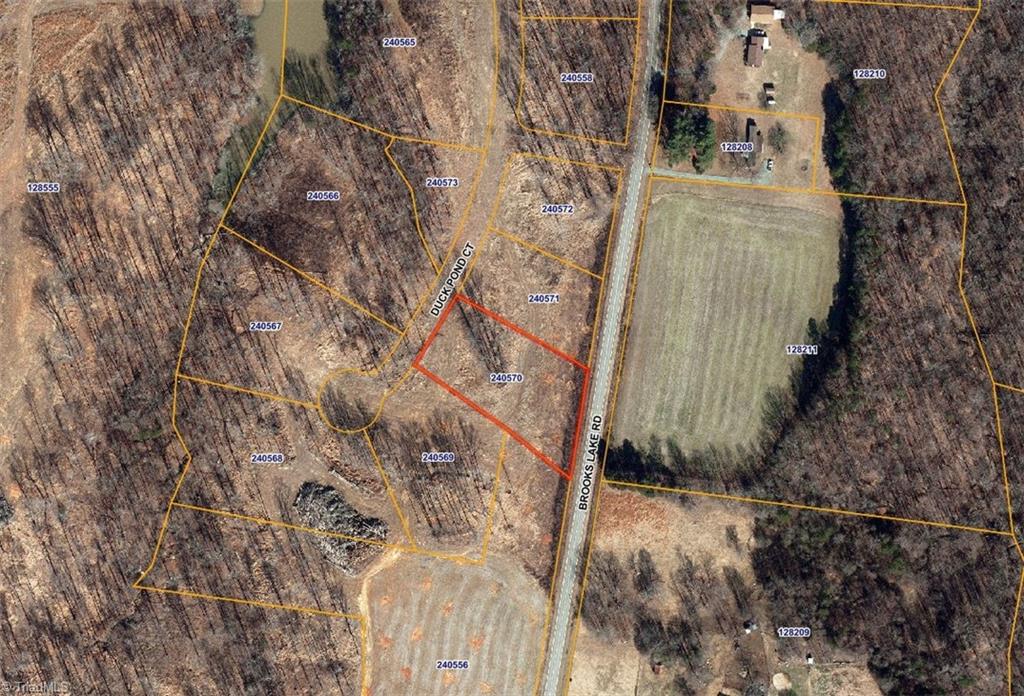 7912 Duck Pond Court Property Photo