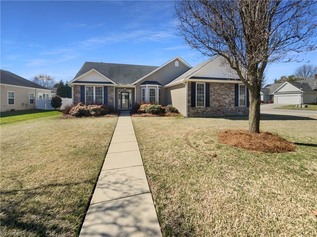 102 Picardy Court Property Photo