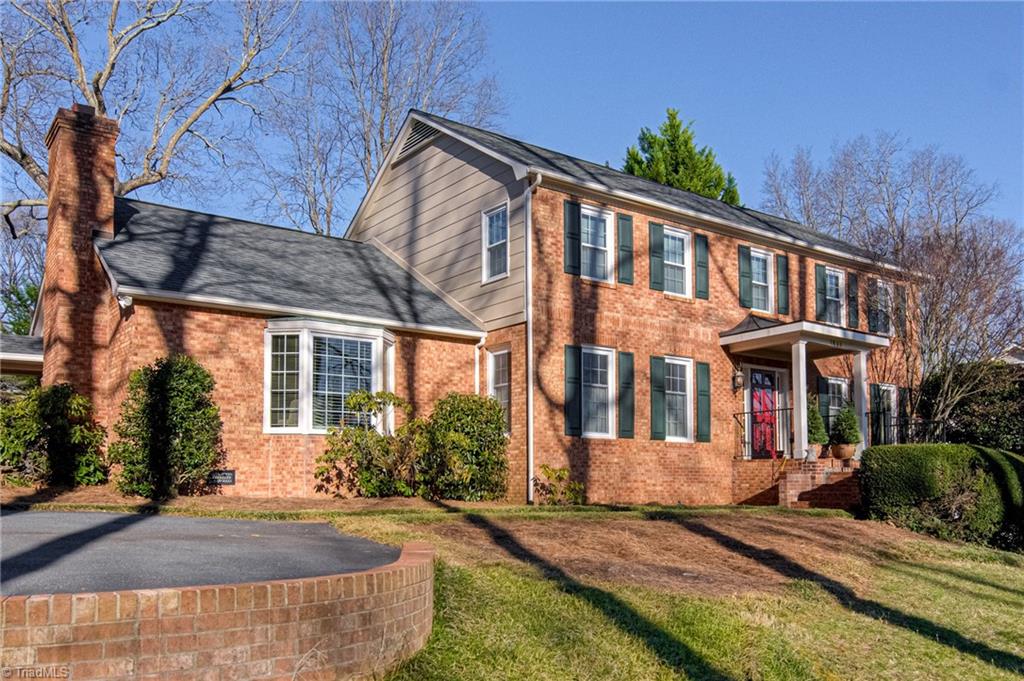 1046 Englewood Drive Property Photo