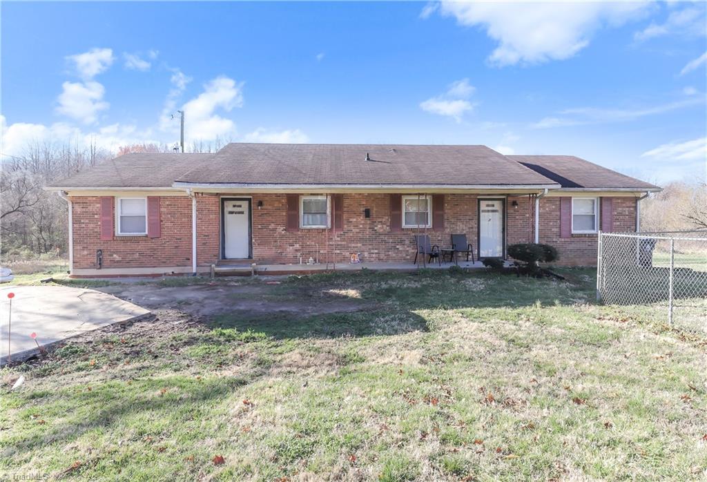 220 Pine Street Property Photo