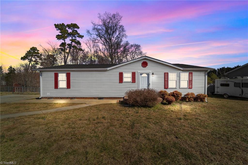 5495 Hitching Post Drive Property Photo