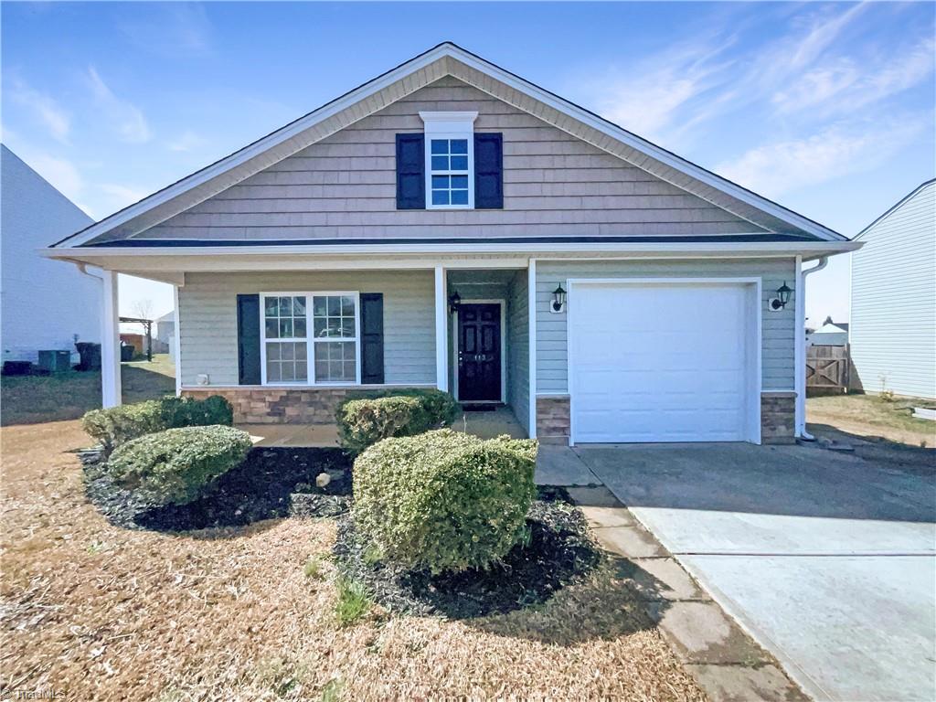 113 Florida Drive Property Photo