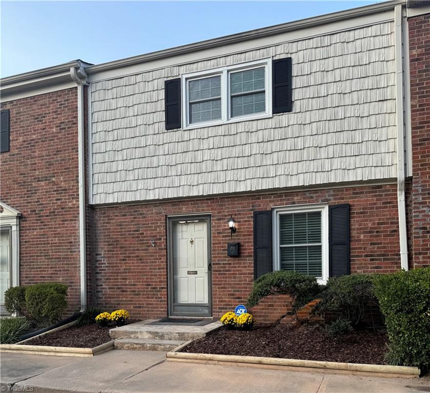 217 Northpoint Avenue # F Property Photo