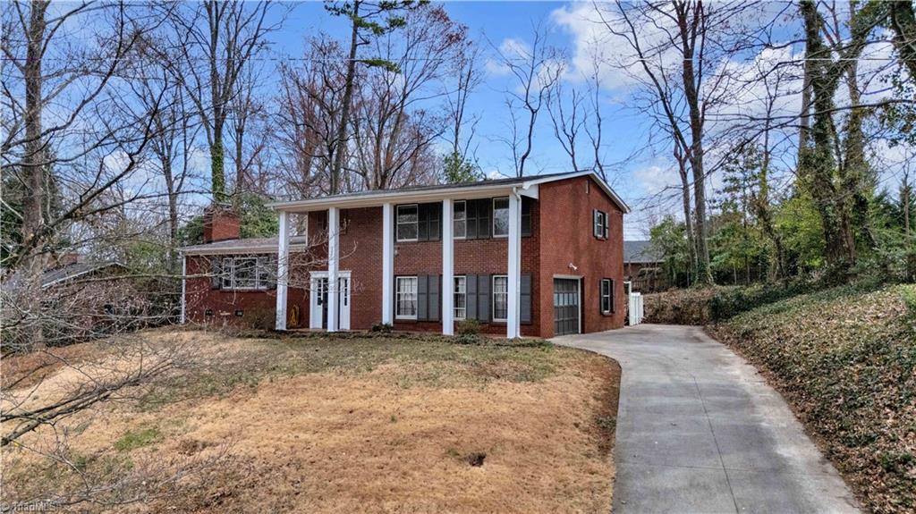 2801 Regency Drive Property Photo