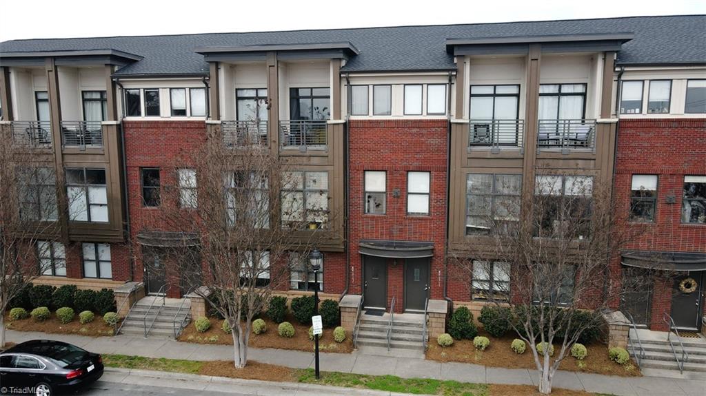 813 Holly Avenue # 11 Property Photo