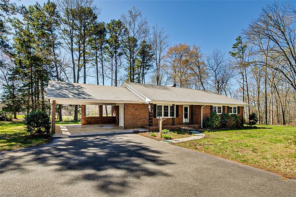 27325 Real Estate Listings Main Image