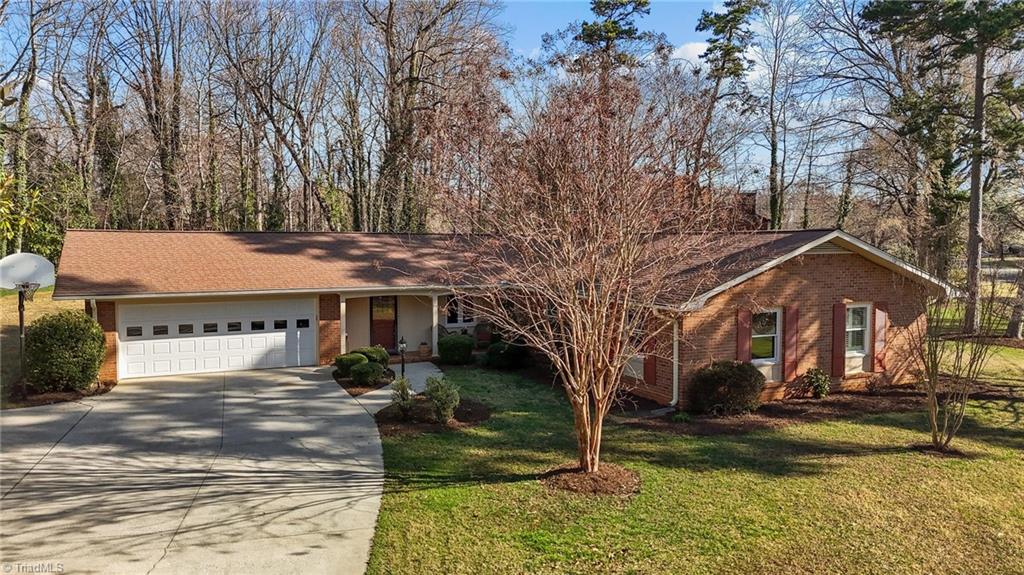 3001 Blanche Drive Property Photo