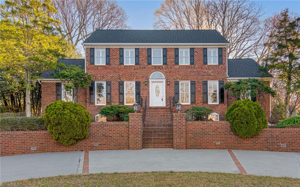 605 Braewyck Lane Property Photo