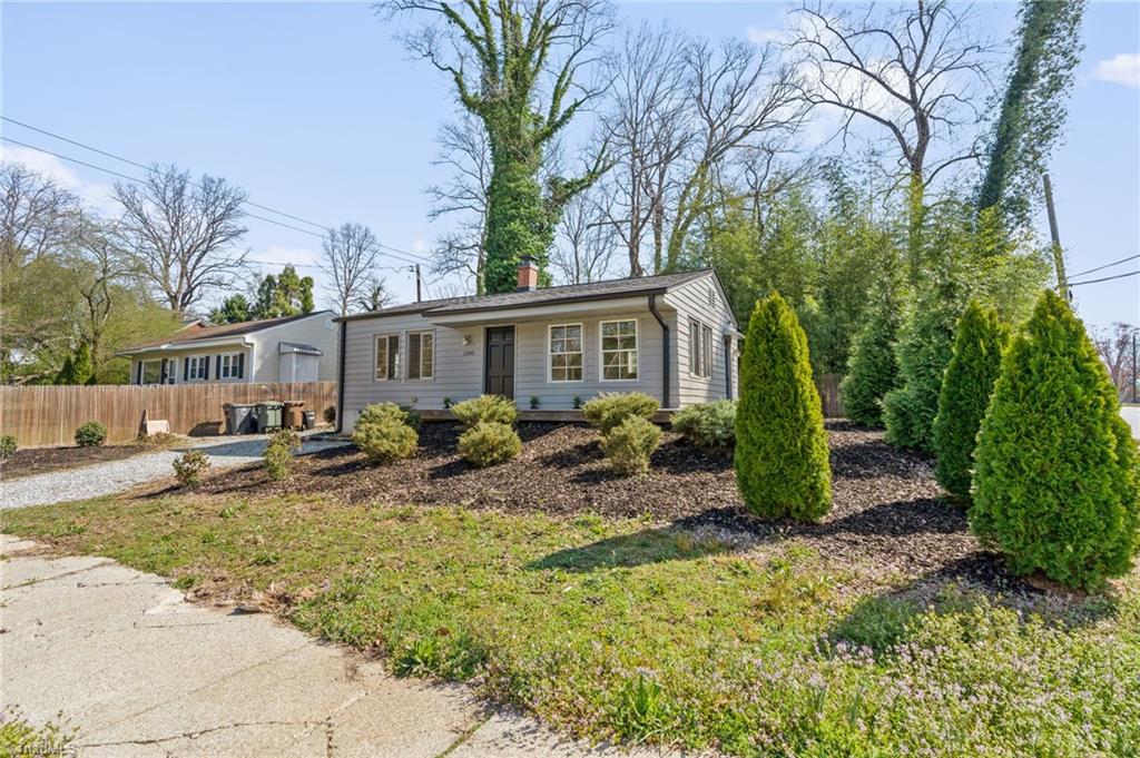 1100 Cleburne Street Property Photo 1