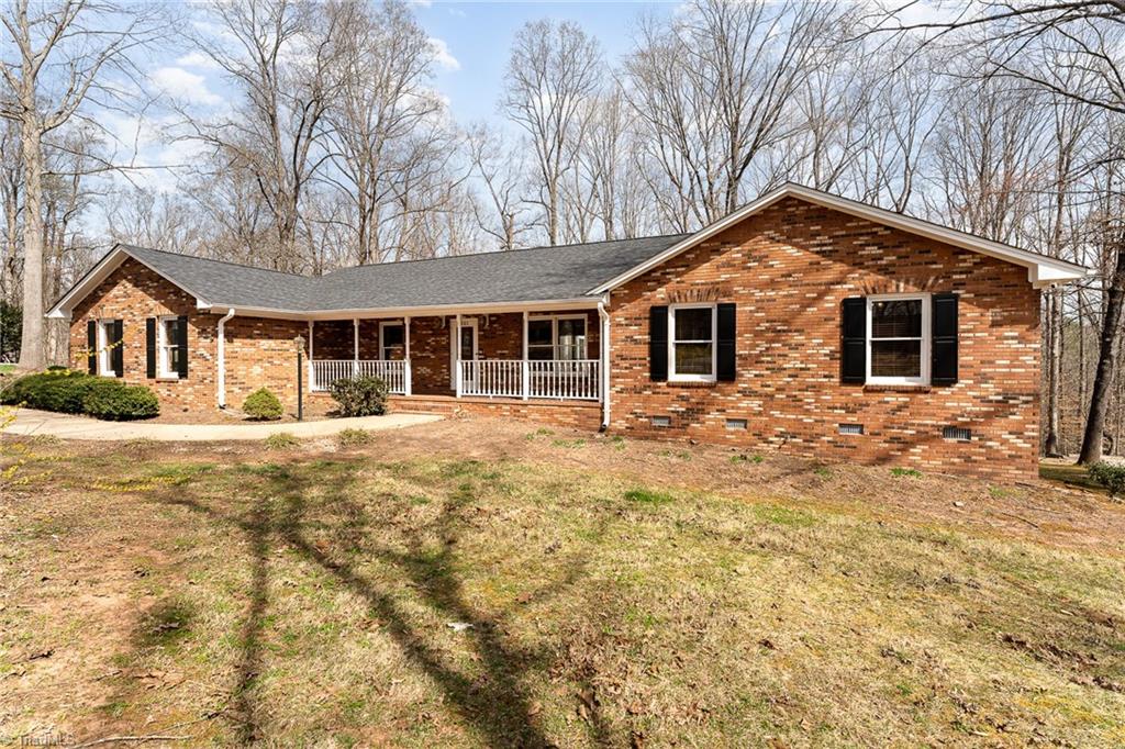 321 Deerwood Lane Property Photo 1